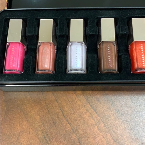 Fenty Beauty Makeup Fenty Glossy Posse Mini Gloss Bomb Collection Poshmark Fenty Beauty Makeup Fenty Glossy Posse Mini Gloss Bomb Collection Poshmark